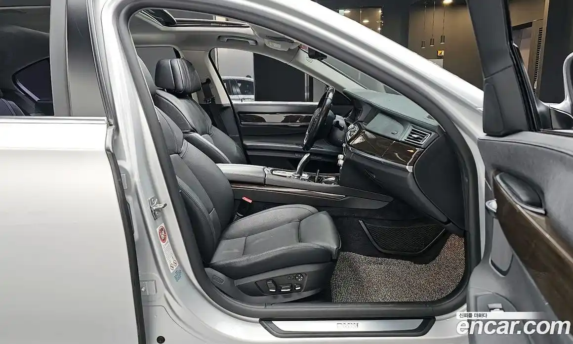 BMW 7-Series 2010 3.0 Автомат в Москве № 193048, фото 18