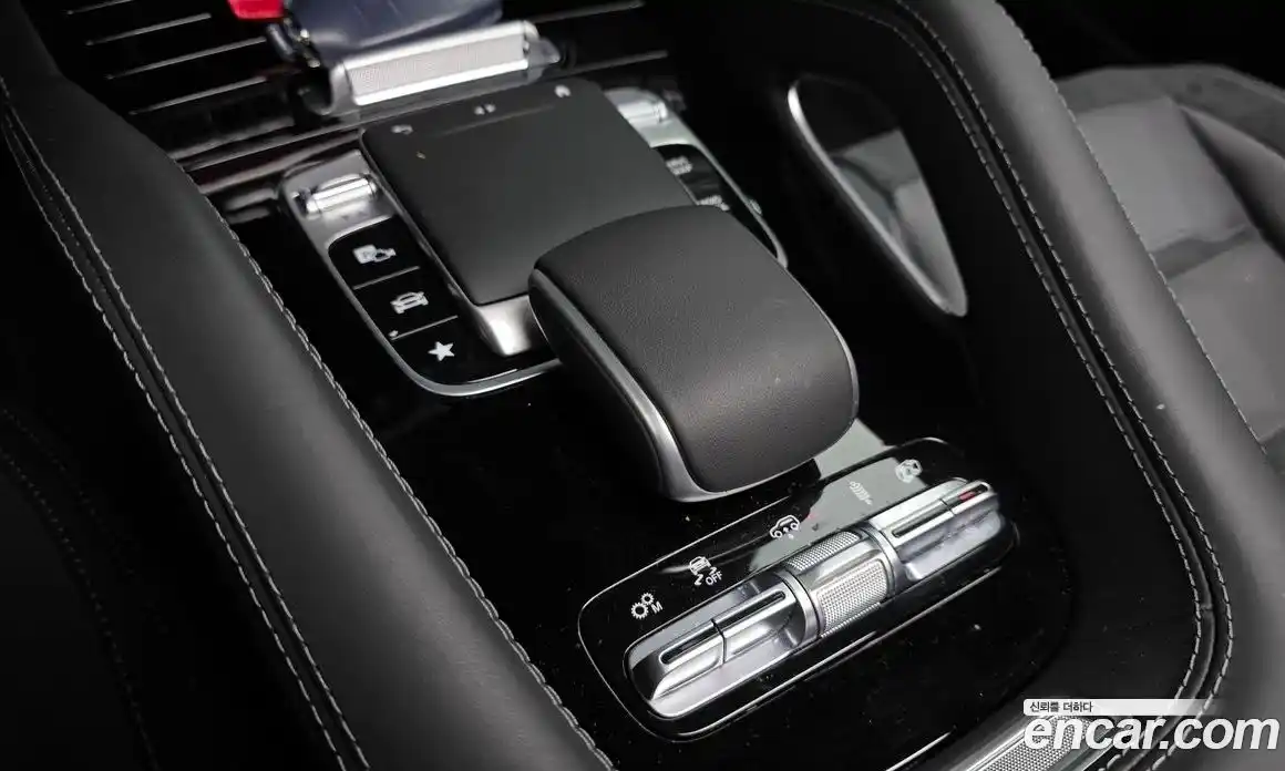 Mercedes-Benz GLE-Class 2023 3.0 Автомат в Москве № 193891, фото 16