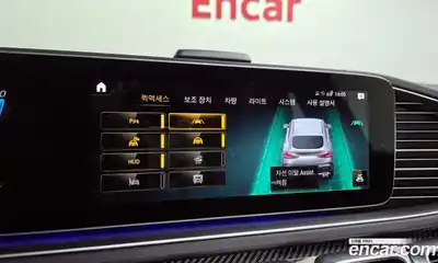 Mercedes-Benz GLE-Class 2023 3.0 Автомат в Москве № 193891, миниатюра 2