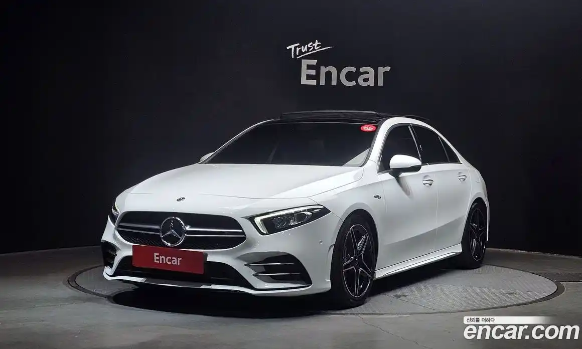 Mercedes-Benz A-Class 2021 2.0 Автомат в Москве № 194047, фото 9