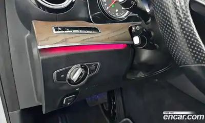 Mercedes-Benz E-Class 2018 1.9 Автомат в Москве № 194773, миниатюра 7