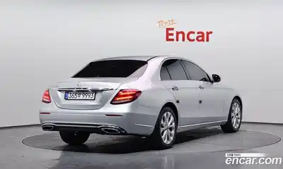 Mercedes-Benz E-Class 2018 1.9 Автомат в Москве № 194773, миниатюра 8