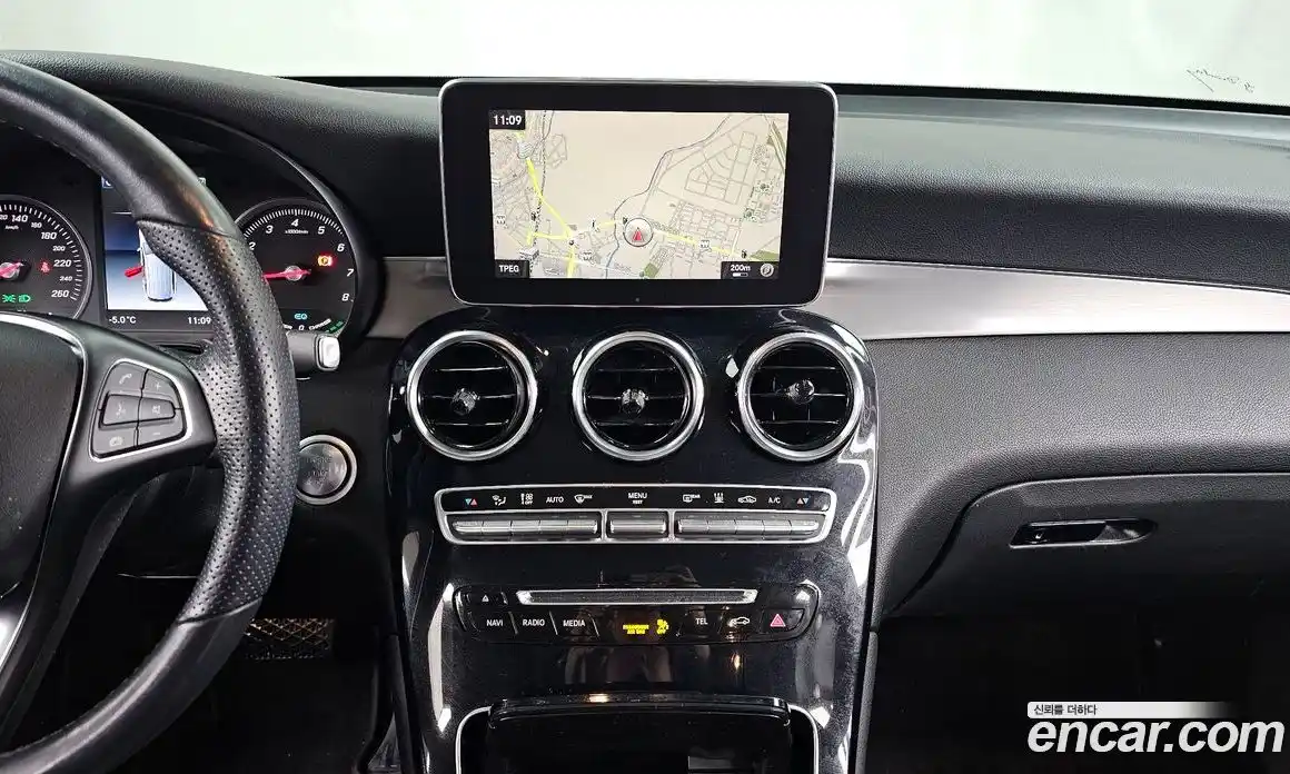 Mercedes-Benz GLC-Class 2019 2.0 Автомат в Москве № 195246, фото 4