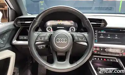 Audi A3 2024 2.0 Автомат в Москве № 195290, миниатюра 4