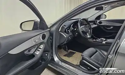 Mercedes-Benz C-Class 2018 2.1 Автомат в Москве № 195545, миниатюра 11