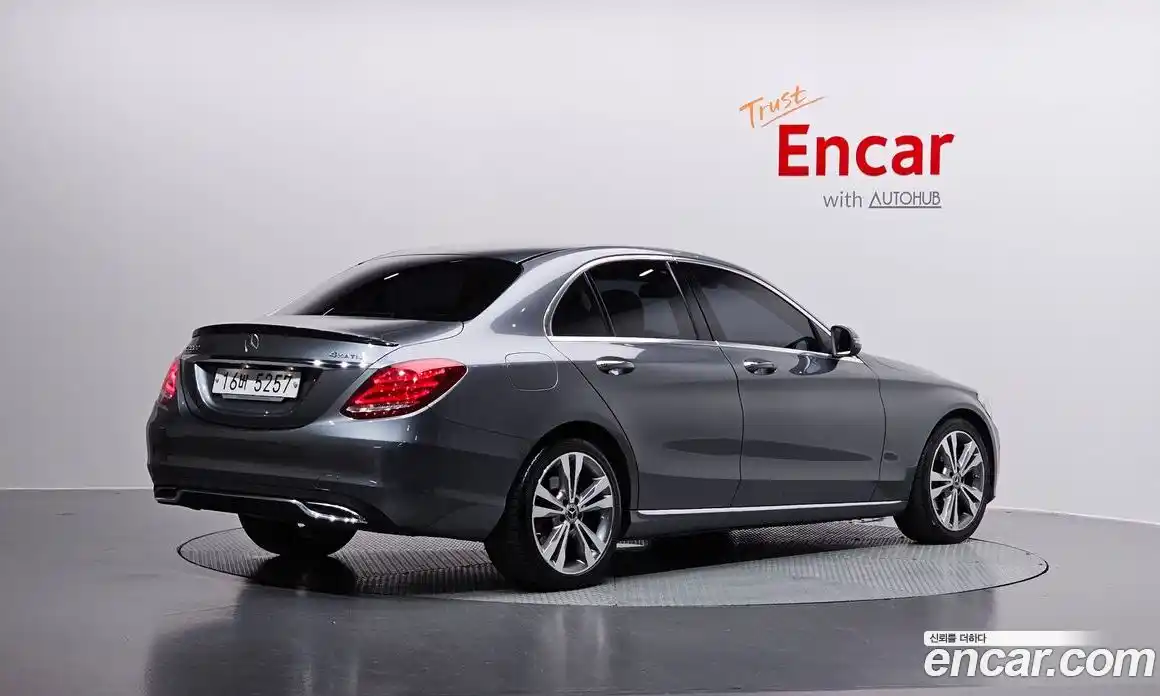 Mercedes-Benz C-Class 2018 2.1 Автомат в Москве № 195545, фото 18