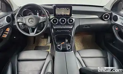 Mercedes-Benz C-Class 2018 2.1 Автомат в Москве № 195545, миниатюра 2