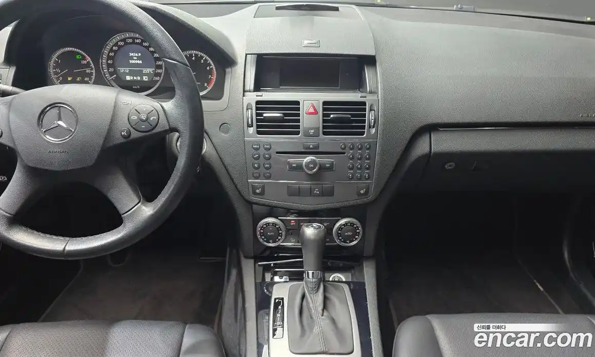 Mercedes-Benz C-Class 2010 1.8 Автомат в Москве № 195669, фото 11