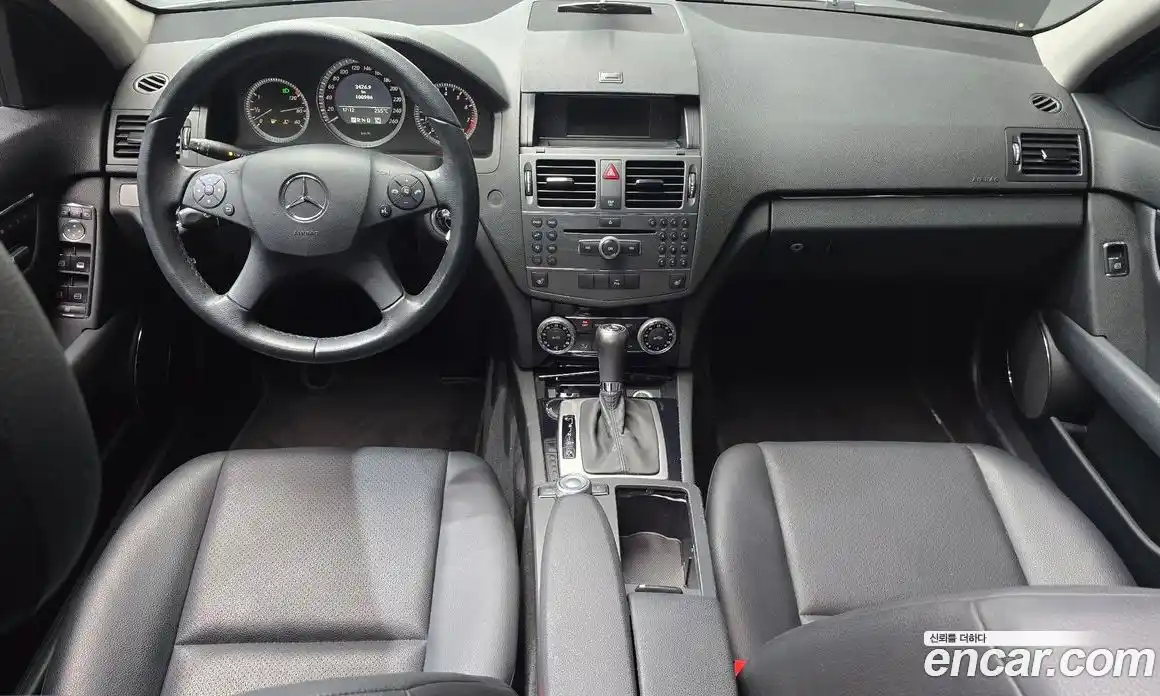 Mercedes-Benz C-Class 2010 1.8 Автомат в Москве № 195669, фото 12