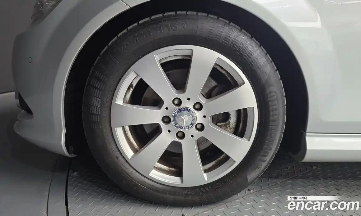 Mercedes-Benz C-Class 2010 1.8 Автомат в Москве № 195669, фото 6