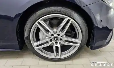 Mercedes-Benz E-Class 2019 1.9 Автомат в Москве № 195671, миниатюра 5