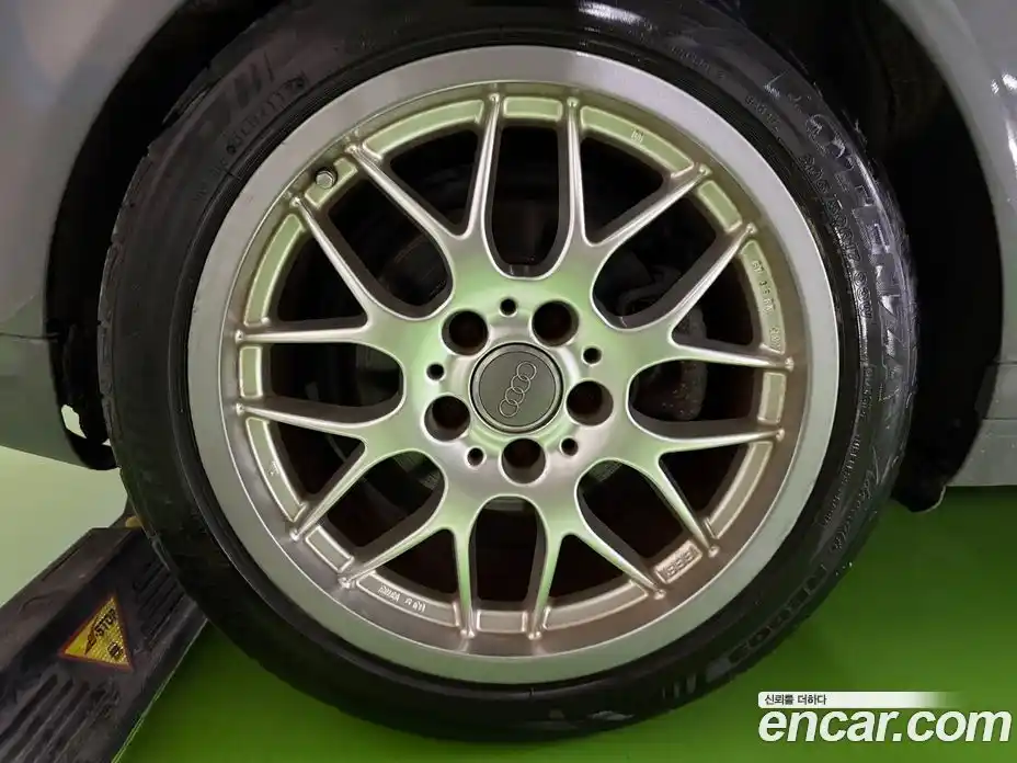 Audi A3 2006 2.0 Механическая в Москве № 196868, фото 15