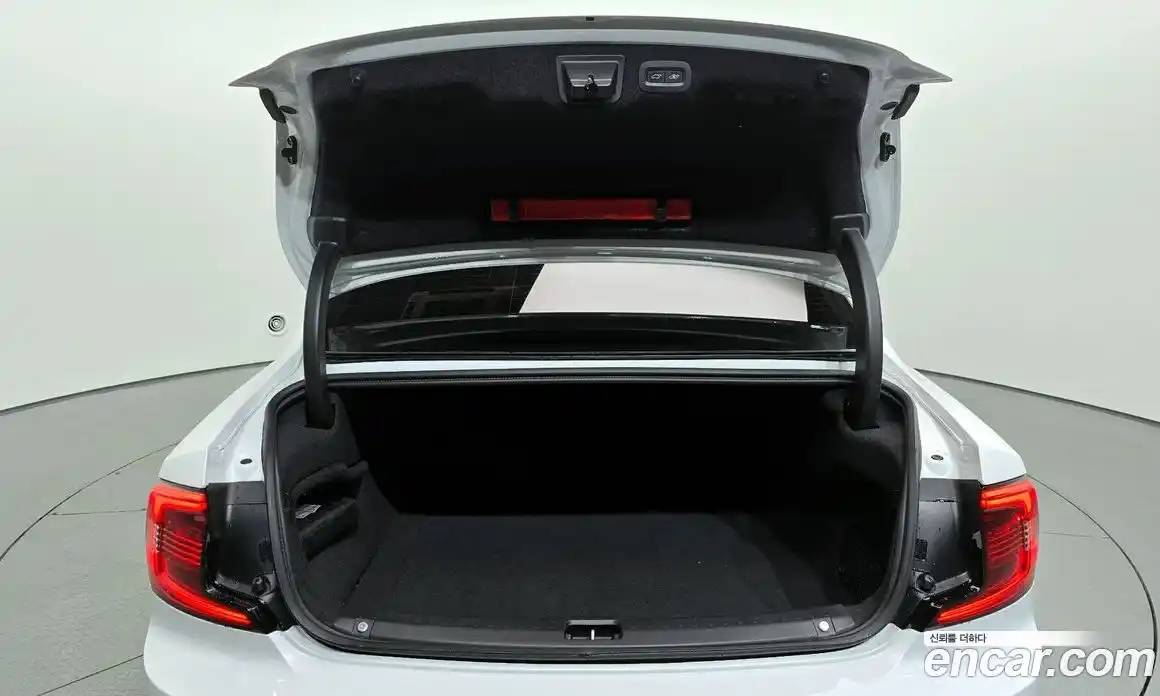 Volvo S90 2021 2.0 Автомат в Москве № 196941, фото 5