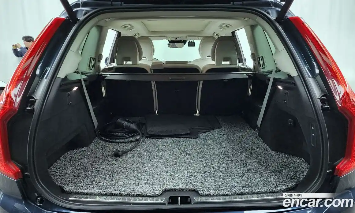 Volvo XC90 2022 2.0 Автомат в Москве № 196987, фото 12