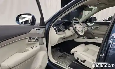 Volvo XC90 2022 2.0 Автомат в Москве № 196987, миниатюра 3