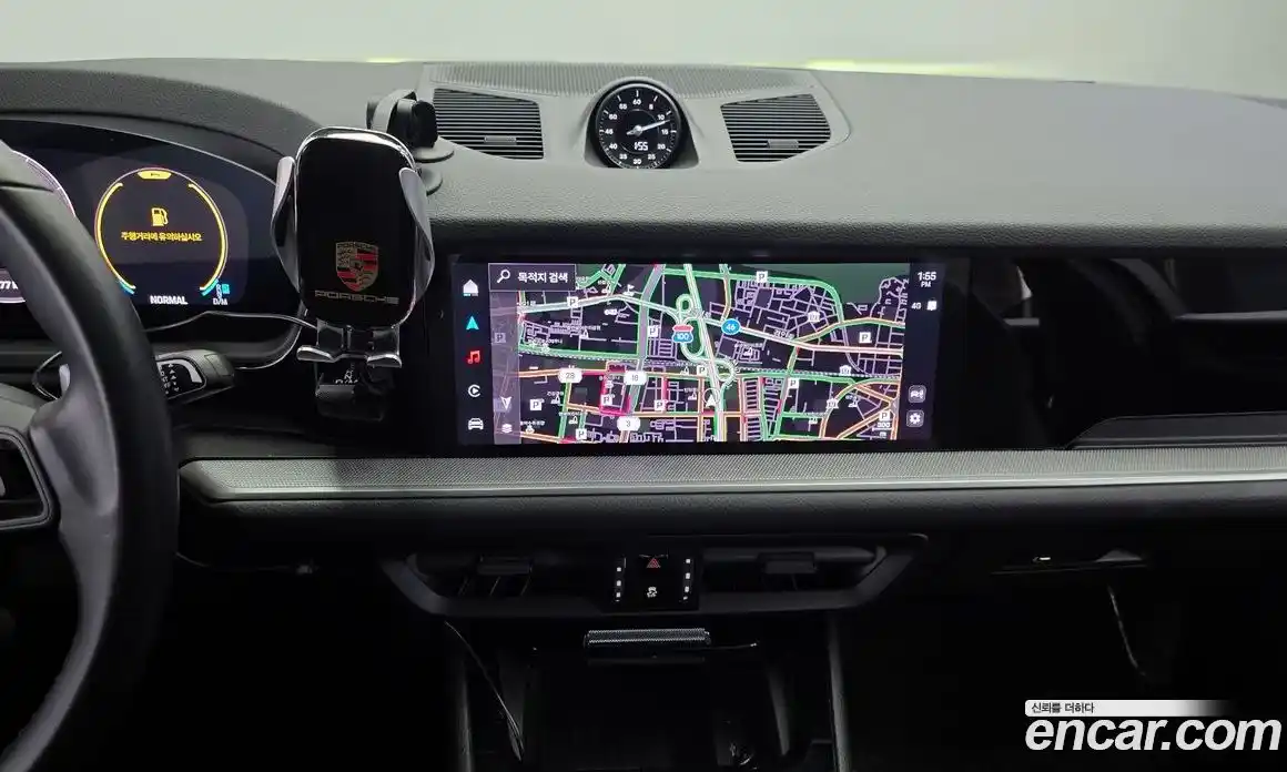 Porsche Cayenne 2024 3.0 Автомат в Москве № 197190, фото 3