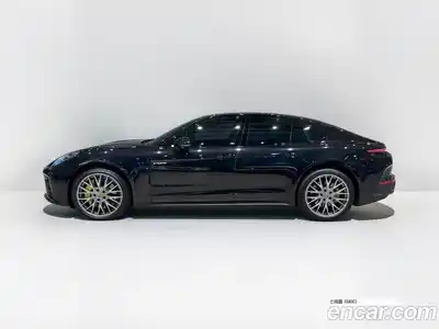 Porsche Panamera, 2025