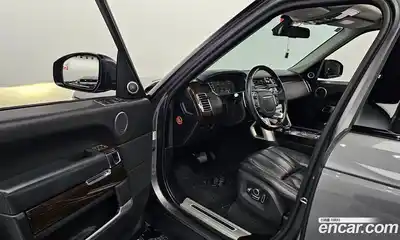 Land Rover Range-Rover 2016 4.4 Автомат в Москве № 198244, миниатюра 6
