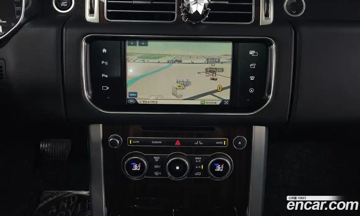 Land Rover Range-Rover 2016 4.4 Автомат в Москве № 198244, фото 7