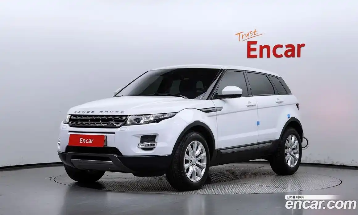 Land Rover Range-Rover Evoque 2015 2.2 Автомат в Москве № 198265, фото 3