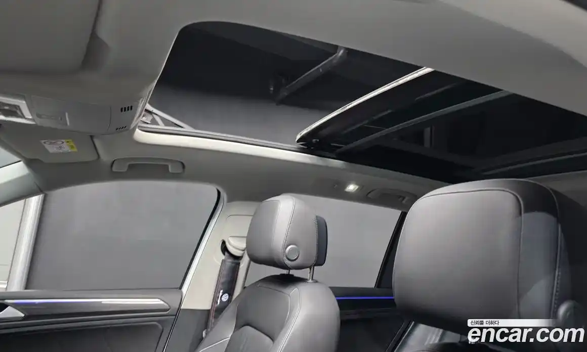 Volkswagen Tiguan 2023 2.0 Автомат в Москве № 199014, фото 5