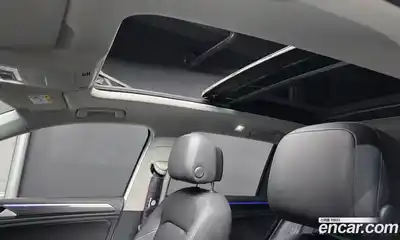 Volkswagen Tiguan 2023 2.0 Автомат в Москве № 199014, миниатюра 5