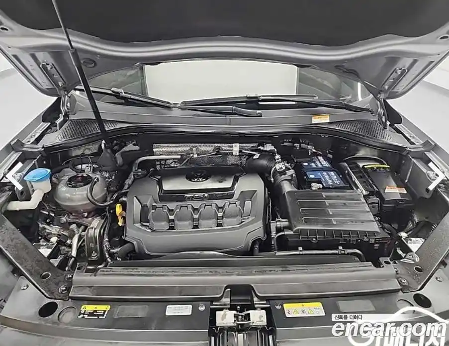 Volkswagen Tiguan 2022 2.0 Автомат в Москве № 199271, фото 5