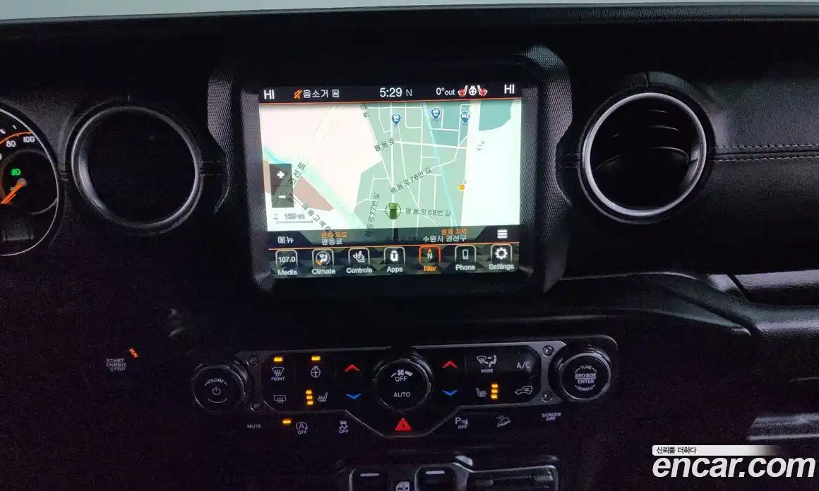 Jeep Wrangler 2020 2.0 Автомат в Москве № 199426, фото 20