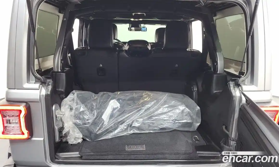 Jeep Wrangler 2020 2.0 Автомат в Москве № 199426, фото 3