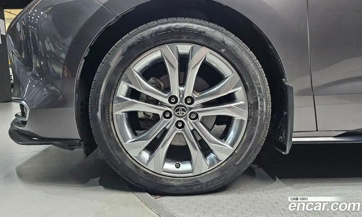 Toyota Sienna 2022 2.5 Автомат в Москве № 199632, фото 5