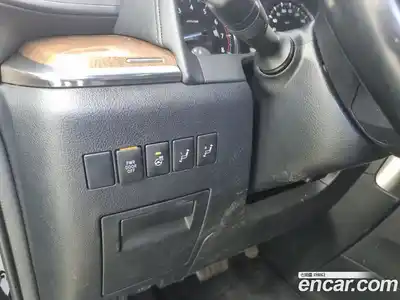 Toyota Alphard 2017 3.5 Автомат в Москве № 199707, миниатюра 11