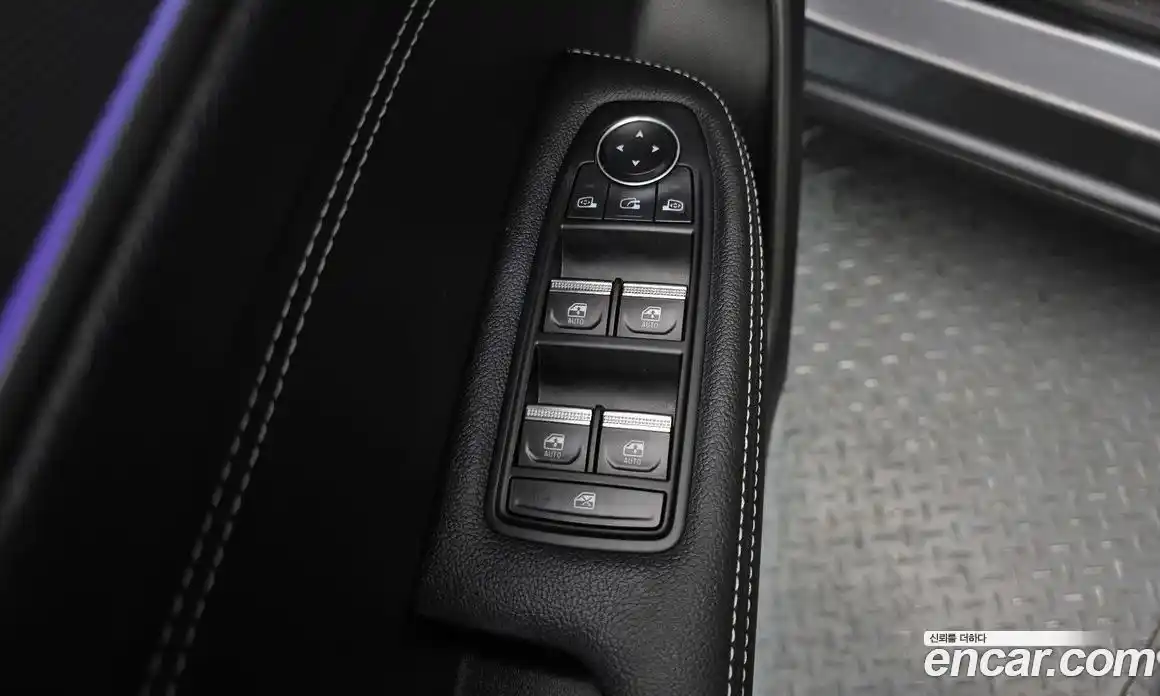 Renault XM3 2023 1.3 Автомат в Москве № 206055, фото 12