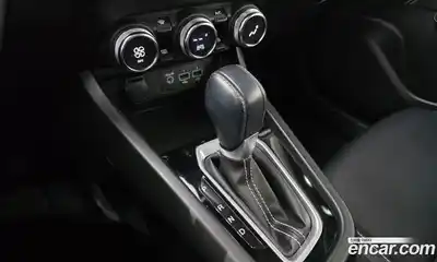 Renault XM3 2023 1.3 Автомат в Москве № 206055, миниатюра 3