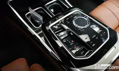 BMW 7-Series 2025 3.0 Автомат в Москве № 210669, миниатюра 9