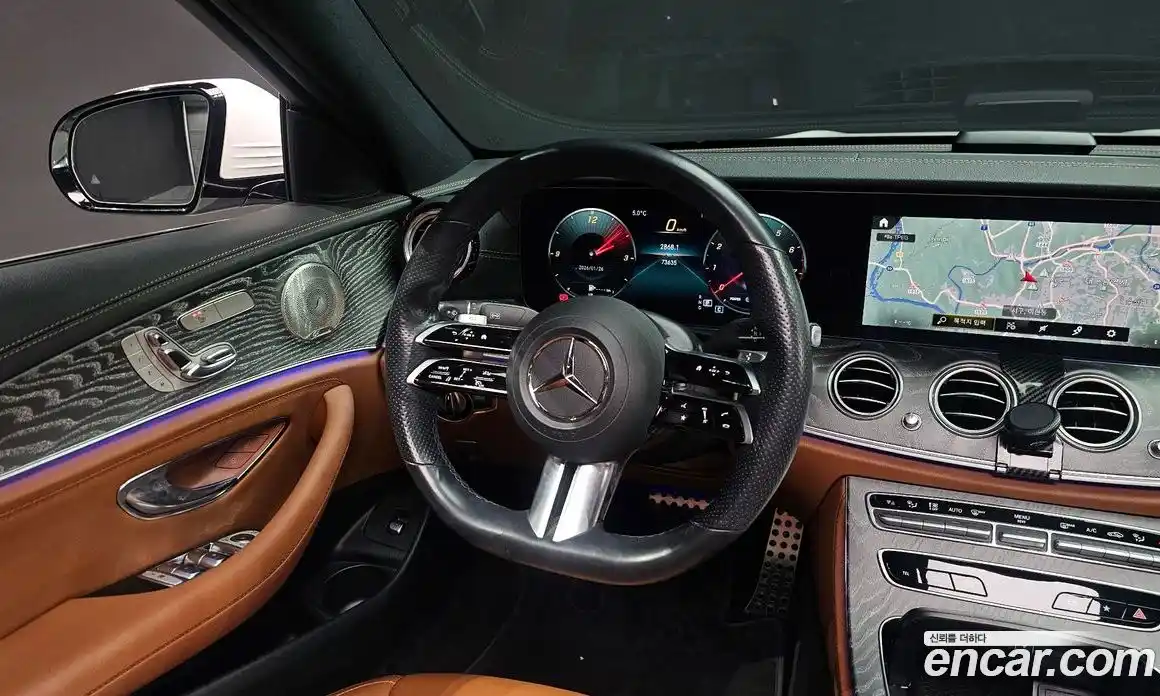 Mercedes-Benz E-Class 2021 2.0 Автомат в Москве № 212073, фото 1