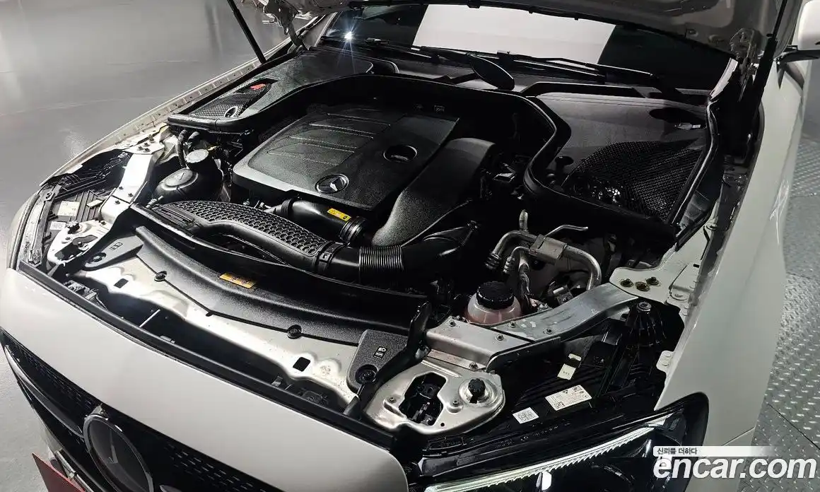 Mercedes-Benz E-Class 2021 2.0 Автомат в Москве № 212073, фото 12