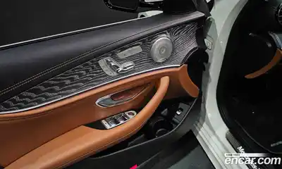 Mercedes-Benz E-Class 2021 2.0 Автомат в Москве № 212073, миниатюра 4