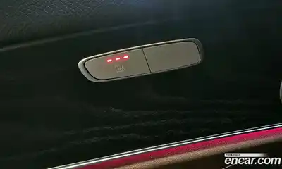 Mercedes-Benz E-Class 2017 2.0 Автомат в Москве № 212130, миниатюра 4