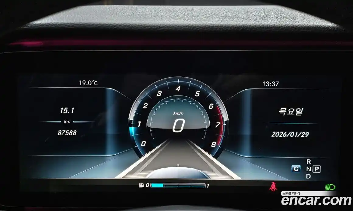 Mercedes-Benz E-Class 2017 2.0 Автомат в Москве № 212130, фото 7