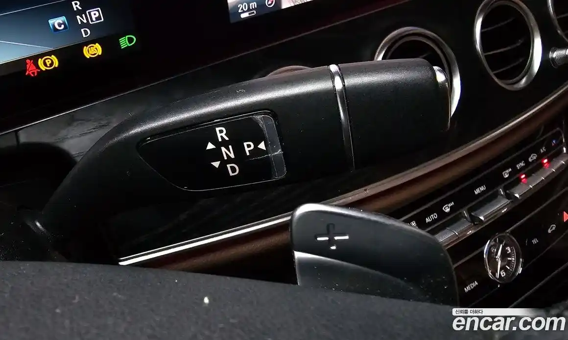 Mercedes-Benz E-Class 2017 2.0 Автомат в Москве № 212130, фото 8