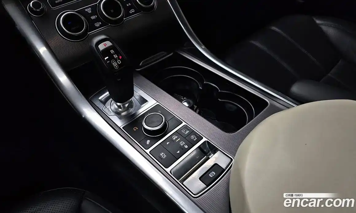 Land Rover Range-Rover Sport 2017 3.0 Автомат в Москве № 213602, фото 5