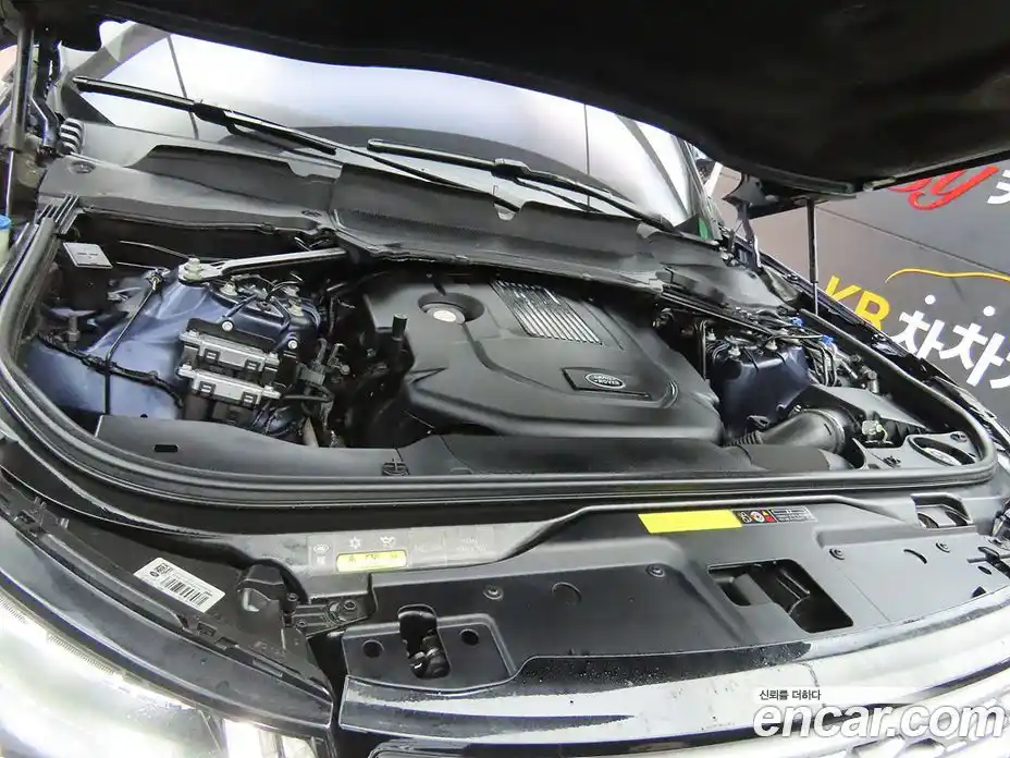 Land Rover Discovery 2017 3.0 Автомат в Москве № 213634, фото 6