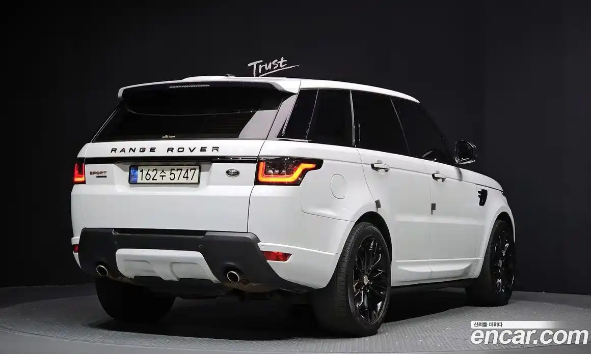 Land Rover Range-Rover Sport 2014 3.0 Автомат в Москве № 213782, фото 15