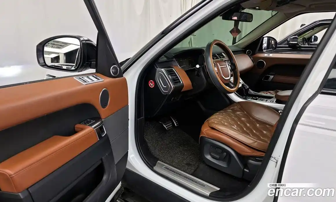 Land Rover Range-Rover Sport 2014 3.0 Автомат в Москве № 213782, фото 9