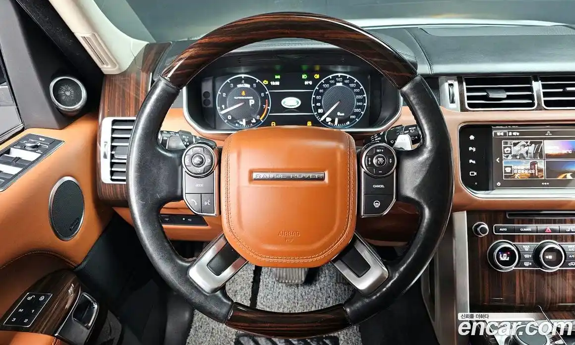 Land Rover Range-Rover 2016 5.0 Автомат в Москве № 213841, фото 13