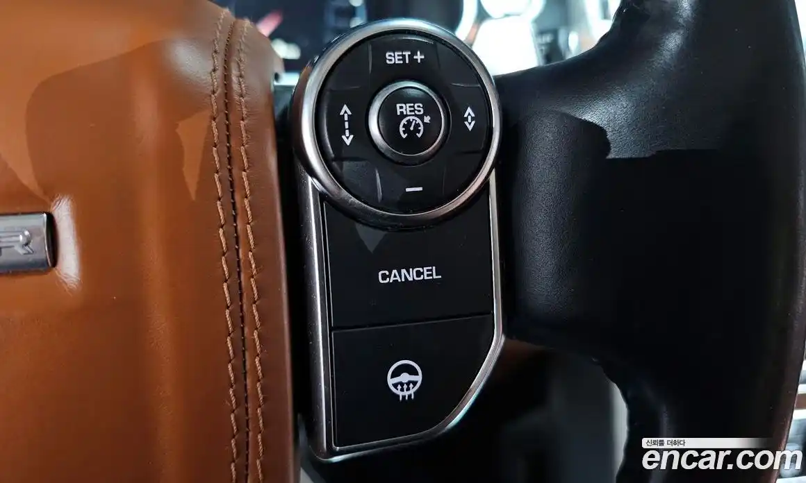 Land Rover Range-Rover 2016 5.0 Автомат в Москве № 213841, фото 18