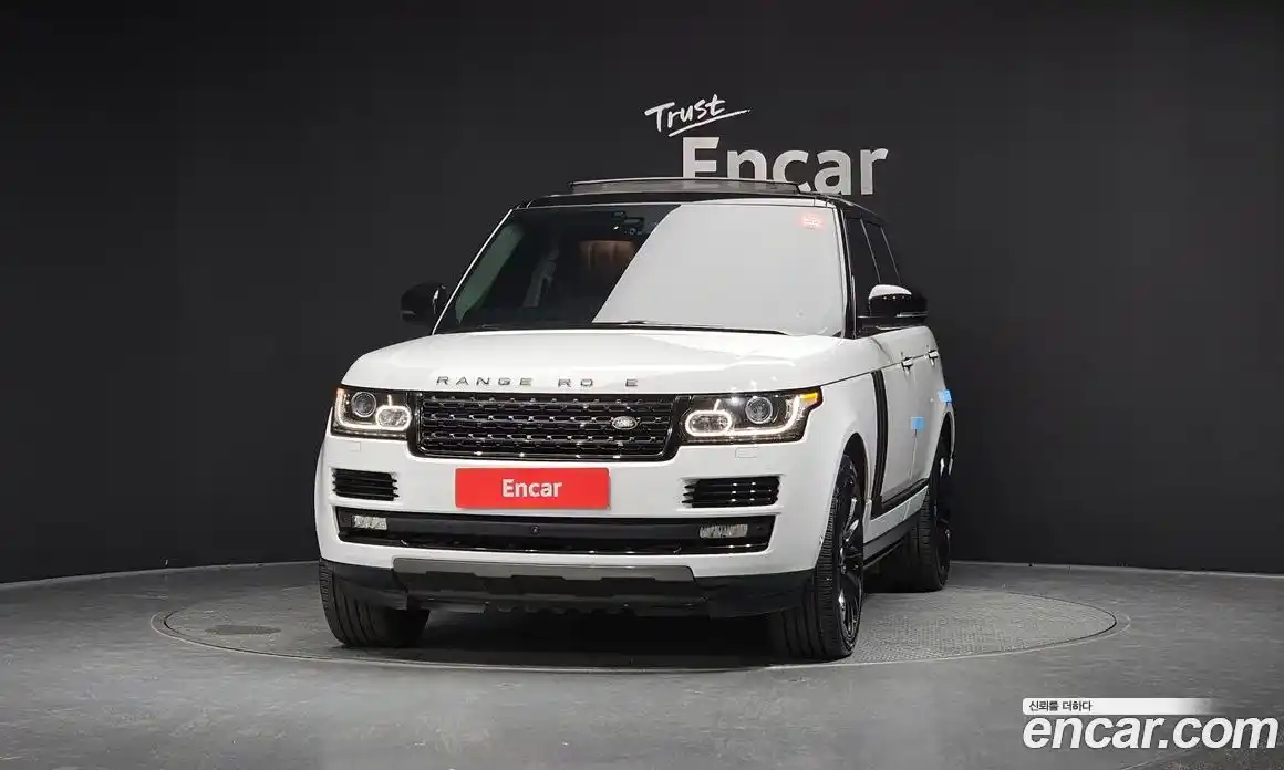 Land Rover Range-Rover 2016 5.0 Автомат в Москве № 213841, фото 3