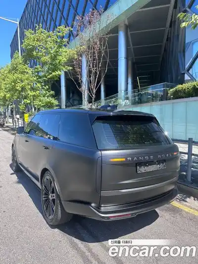 Land Rover Range-Rover 2025 4.4 Автомат в Москве № 213870, миниатюра 12