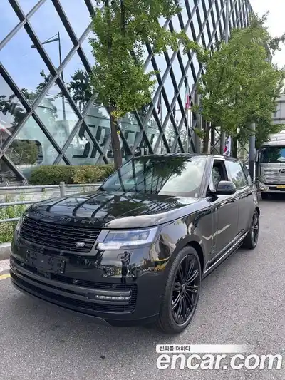 Land Rover Range-Rover 2025 4.4 Автомат в Москве № 213870, миниатюра 2