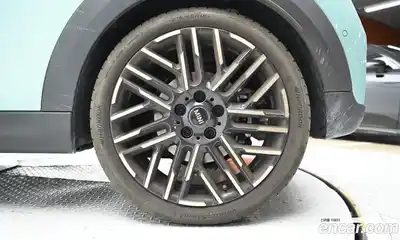 Mini Cooper 2025 2.0 Автомат в Москве № 214036, миниатюра 5